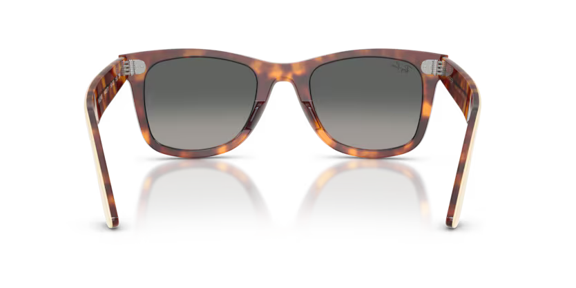 Ray-Ban 0RB2240
